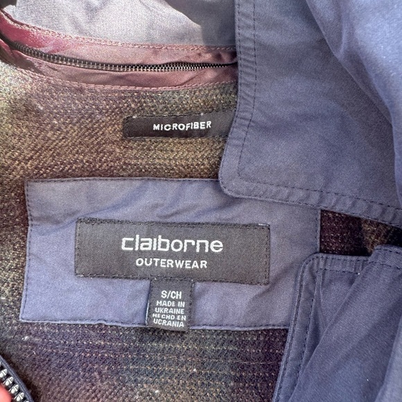 Claiborne Men's Dark Blue Raincoat - Picture 3 of 3